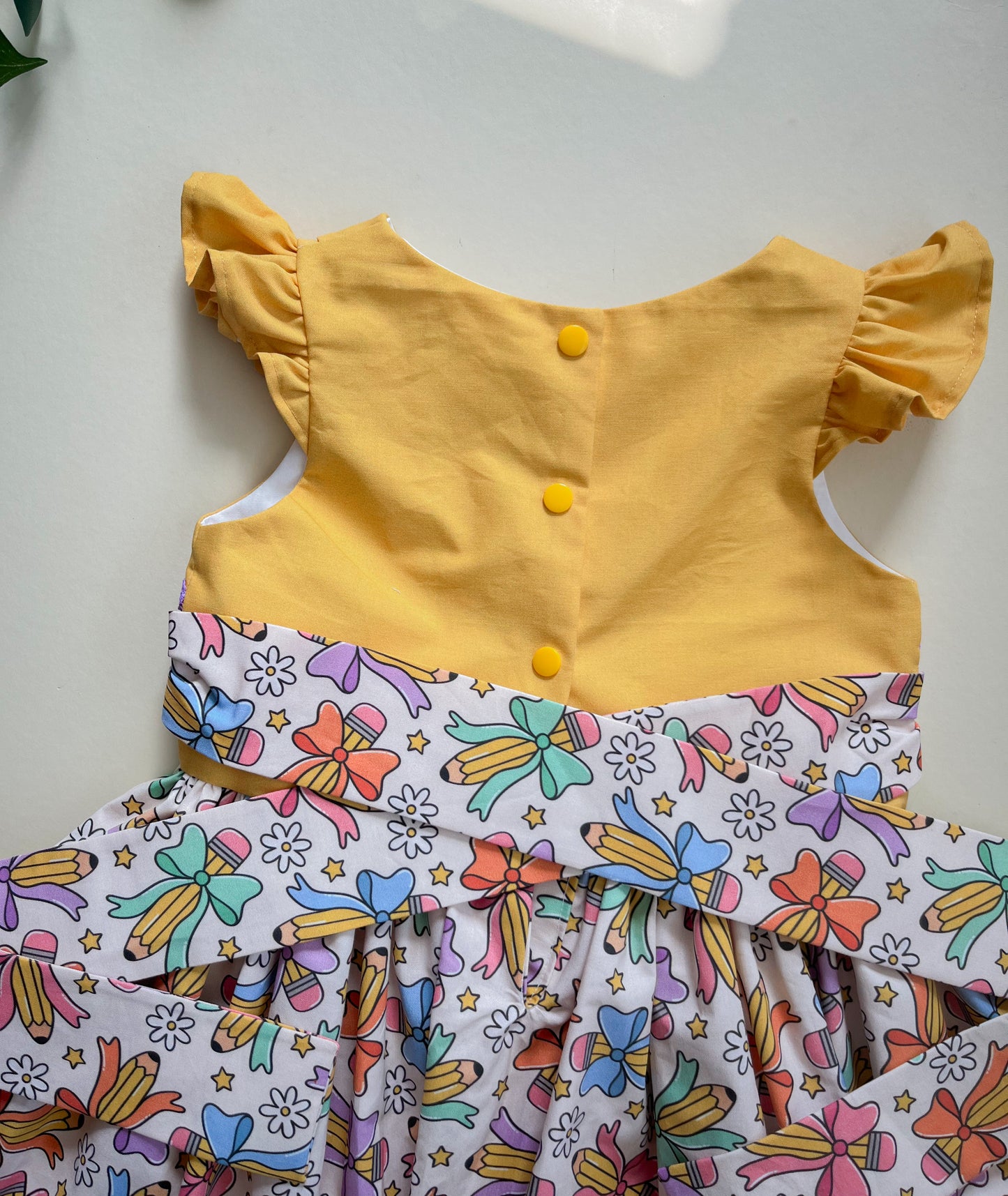 Bows & Pencils